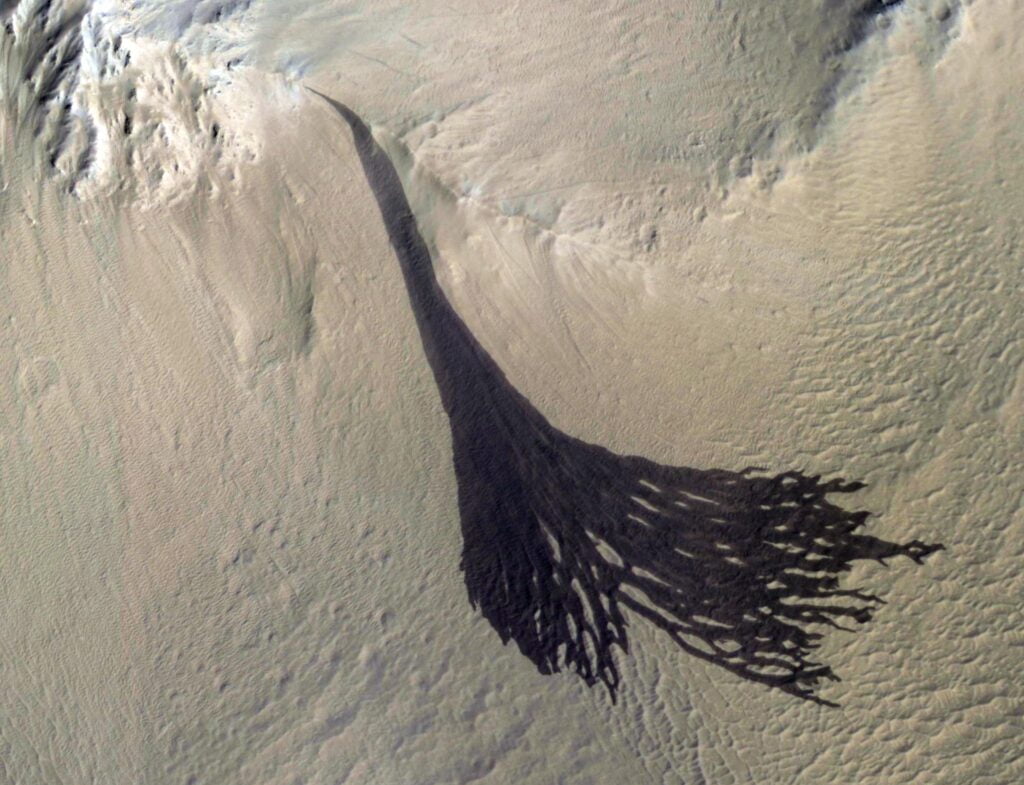 dust avalanche on Mars